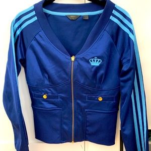 Preloved Missy Elliott track jacket. Size small.